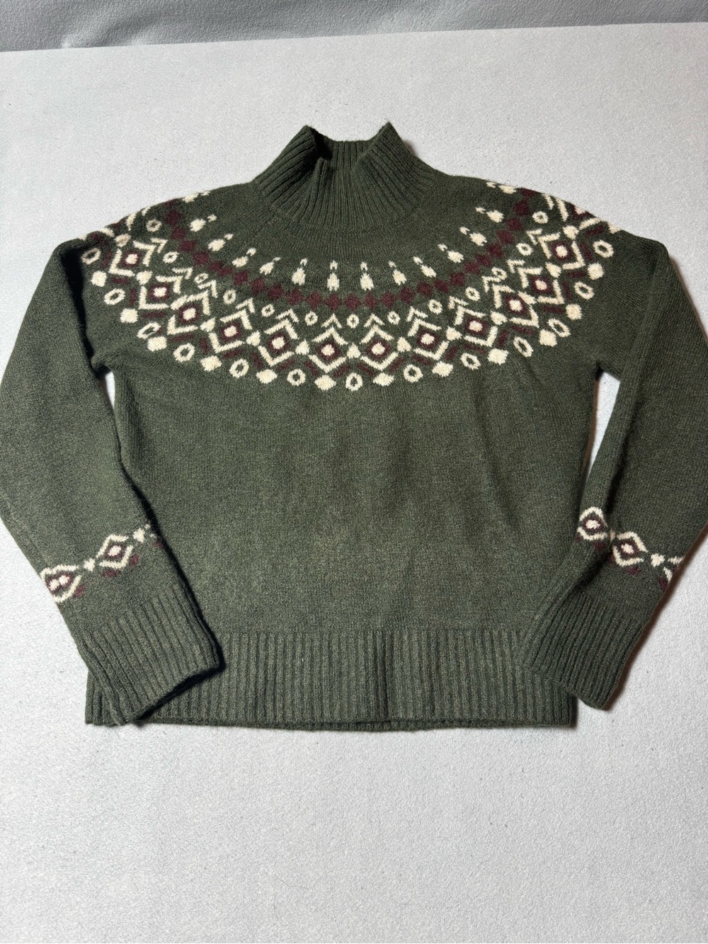 NWOT Kuhl Olive Green Fair Isle Mock Neck Sweater Size L